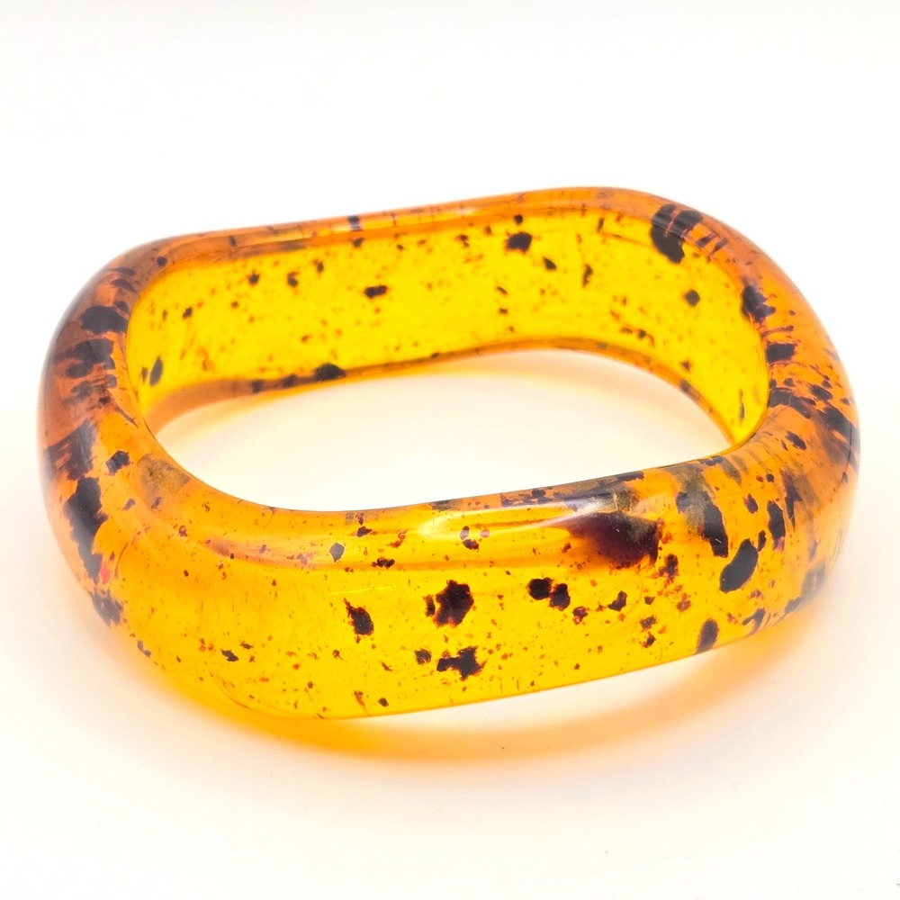 Vintage Speckled Honey Wavy Lucite Bangle Bracelet Chunky Mid Century Modern 8"